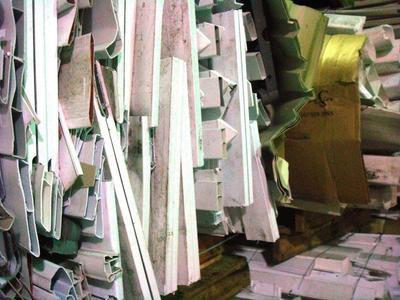 武漢塑料回收、廢舊塑料回收、武漢塑鋼回收_